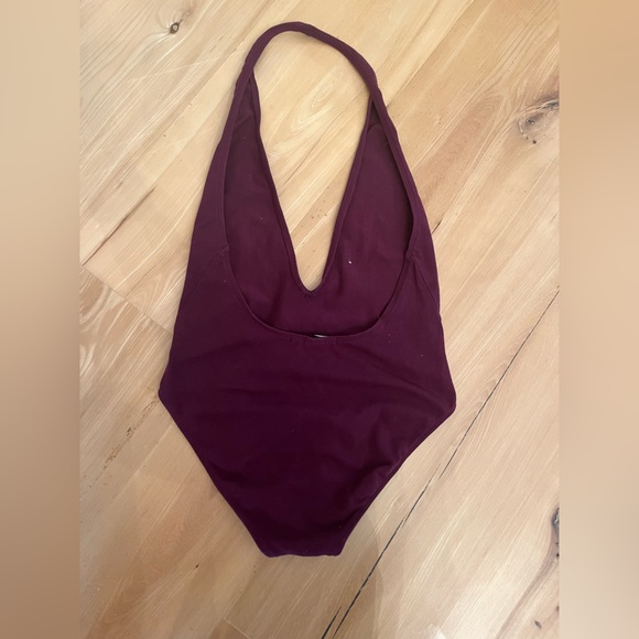 Burgundy Bodysuit - Picture 3 of 4